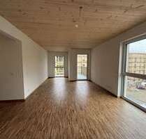 Wohnung zum Mieten in Berlin 1.403,63 € 81.37 m²
