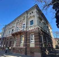 Büro in Freiburg im Breisgau 2.433,00 € 173.21 m²