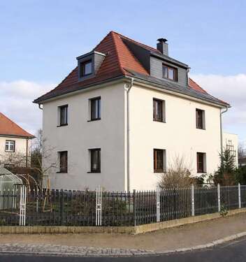 Foto - Haus zum Kaufen in Radebeul OT Kötzschenbroda 485.000,00 € 154.39 m²