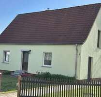 Haus zum Kaufen in Neukieritzsch 299.900,00 € 108 m²