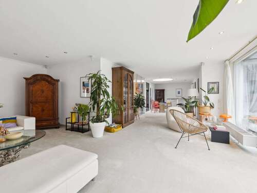 Foto - Haus zum Kaufen in Stuttgart 980.000,00 € 190.48 m²