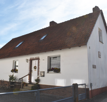 Haus zum Kaufen in Neu-Eichenberg 239.000,00 € 125 m²