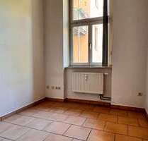 Wohnung zum Mieten in Plauen 145,00 € 14.84 m²