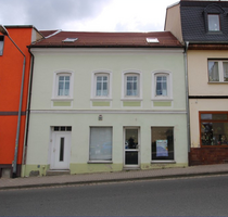 Haus zum Kaufen in Meerane 160.000,00 € 263 m²