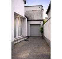 Haus zum Kaufen in Hanau Steinheim am Main 420.000,00 € 211 m² - Hanau / Steinheim am Main