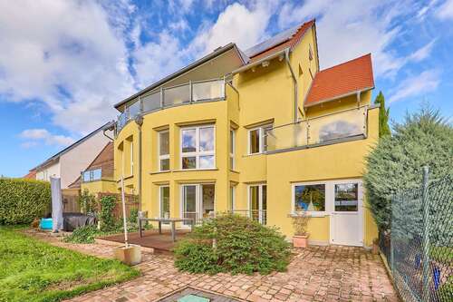 Foto - Haus zum Kaufen in Böhl-Iggelheim 649.000,00 € 200 m²