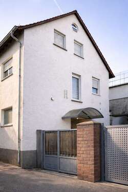 Foto - Haus zum Kaufen in Hanau Steinheim am Main 380.000,00 € 132 m²