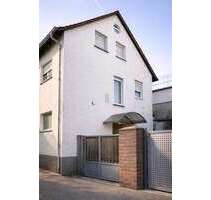 Haus zum Kaufen in Hanau Steinheim am Main 380.000,00 € 132 m² - Hanau / Steinheim am Main