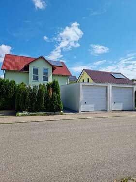 Foto - Haus zum Mieten in Giengen 1.900,00 € 180 m²