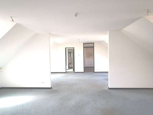 Foto - Büro in Zwickau 750,00 € 75.76 m²