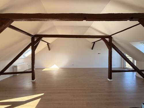 Foto - Wohnung zum Mieten in Zwickau 950,00 € 168.5 m²