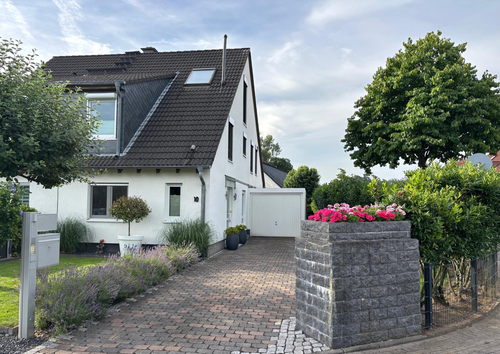 Foto - Haus zum Kaufen in Ratingen 749.000,00 € 132 m²