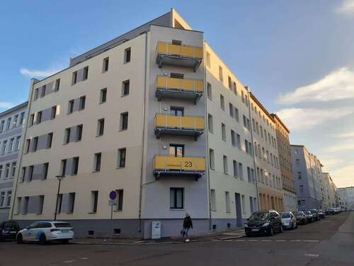 Foto - Wohnung zum Mieten in Halle 1.300,00 € 101.81 m²