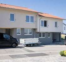 Haus zum Mieten in Oedheim 2.740,00 € 195.99 m²