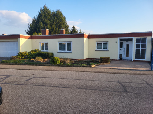 Foto - Haus zum Kaufen in Waldbronn 685.000,00 € 247 m²