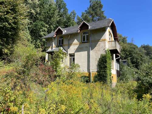 Foto - Haus zum Kaufen in Amtsberg 79.000,00 € 140 m²