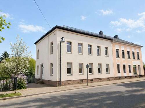 Foto - Haus zum Kaufen in Lengenfeld 129.999,00 € 165 m²