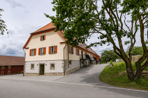 Foto - Wohnung zum Mieten in Möckmühl 1.446,00 € 103.3 m²