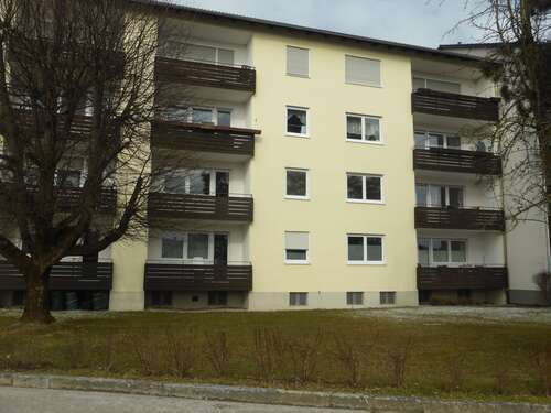 Foto - Wohnung zum Kaufen in Burgkirchen 199.000,00 € 66.97 m²