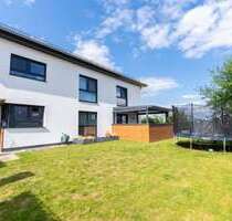 Haus zum Kaufen in Schaafheim 1.300.000,00 € 284 m²