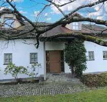 Haus zum Mieten in Aystetten 2.850,00 € 250 m²