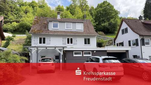 Foto - Haus zum Kaufen in Alpirsbach 239.000,00 € 107.62 m²