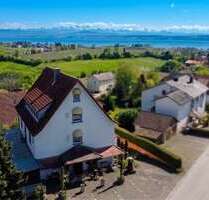 Haus zum Kaufen in Meersburg Riedetsweiler 1.649.000,00 € 389 m² - Meersburg / Riedetsweiler