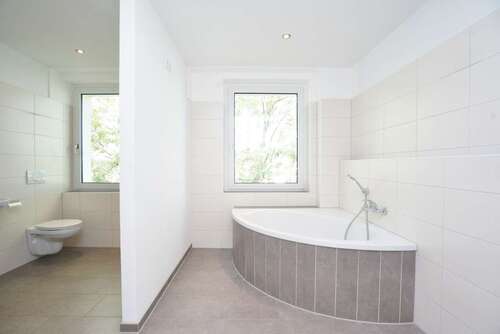 Foto - Wohnung zum Mieten in Chemnitz 557,93 € 85.18 m²