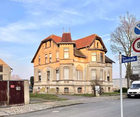 Foto - Haus zum Kaufen in Börde-Hakel 249.000,00 € 430 m²