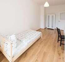 WG-Zimmer in München 975,00 € 17 m²