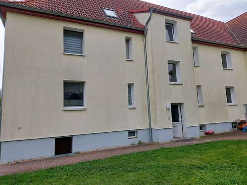 Foto - Wohnung zum Mieten in Bitterfeld-Wolfen 300,00 € 67.49 m²