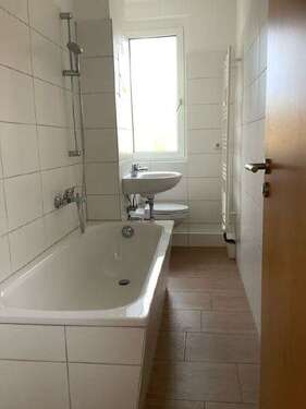 Foto - Wohnung zum Mieten in Zwickau 255,00 € 46.32 m²