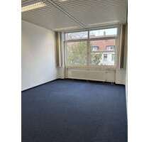 Büro in Krefeld 351,00 € 35 m² - 351,00&nbsp;EUR Kaltmiete, ca.&nbsp; 35,00&nbsp;m&sup2; in Krefeld (PLZ: 47803)