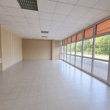 Foto - Einzelhandel in Leipzig 3.239,00 € 359.89 m²