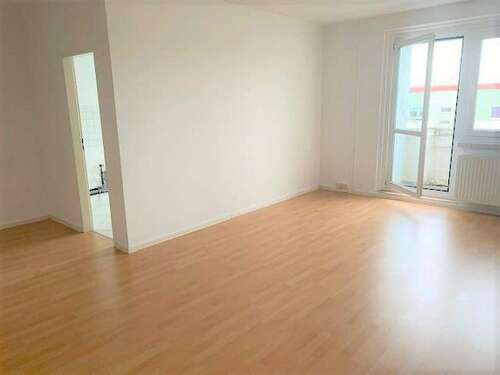 Foto - Wohnung zum Mieten in Chemnitz 303,00 € 55 m²