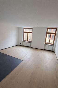 Foto - Wohnung zum Mieten in Zwickau 340,00 € 51.86 m²