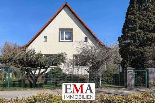 Foto - Haus zum Kaufen in Falkensee 495.000,00 € 132 m²