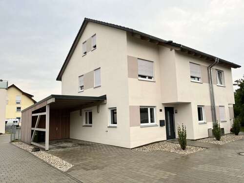 Foto - Haus zum Mieten in Schwandorf 1.540,00 € 140 m²