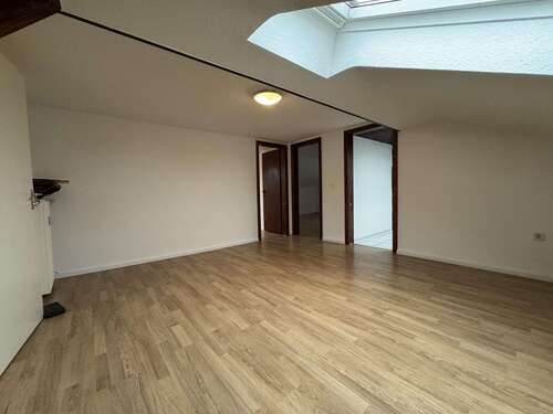 Foto - Wohnung zum Mieten in Bergisch Gladbach 880,00 € 78 m²