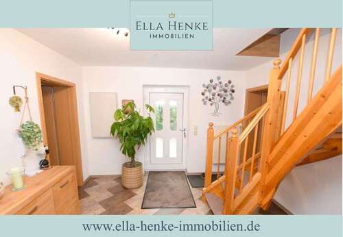 Foto - Haus zum Kaufen in Börde-Hakel 299.000,00 € 215 m²