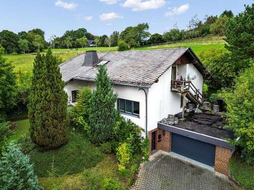 Foto - Haus zum Kaufen in Finnentrop Fretter 299.500,00 € 376 m²