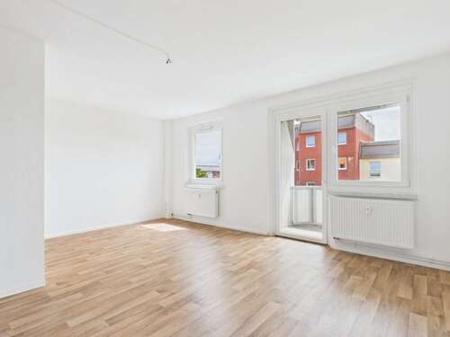 Foto - Wohnung zum Mieten in Chemnitz 302,00 € 55.69 m²