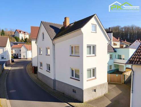 Foto - Haus zum Kaufen in Runkel (OT Steeden) 138.000,00 € 172.37 m²