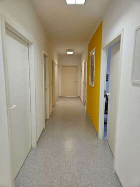 Foto - Büro in Saarbrücken 1.038,81 € 145.6 m²