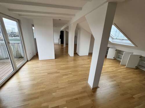 Foto - Wohnung zum Mieten in Frankfurt am Main 1.990,00 € 110 m²