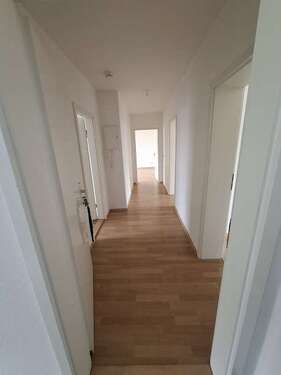Foto - Wohnung zum Mieten in Bitterfeld-Wolfen 444,00 € 73.79 m²
