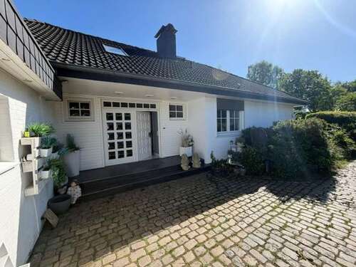 Foto - Haus zum Kaufen in Bönningstedt 795.000,00 € 135 m²