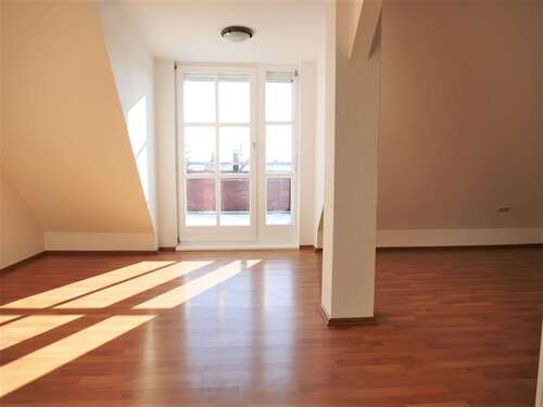 Foto - Wohnung zum Mieten in Augsburg 550,00 € 35 m²