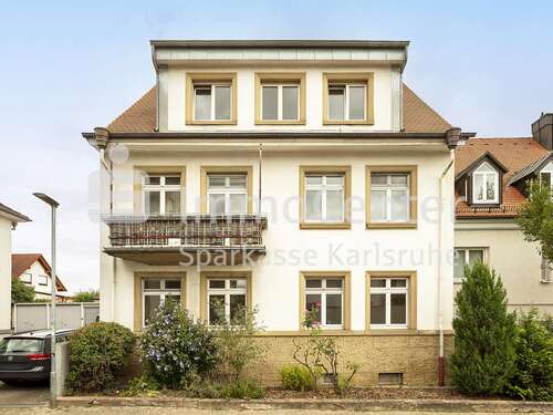Foto - Haus zum Kaufen in Malsch 385.000,00 € 242 m²