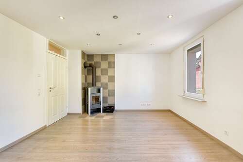 Foto - Wohnung zum Mieten in Stuttgart-Bad Cannstatt 900,00 € 62.6 m²